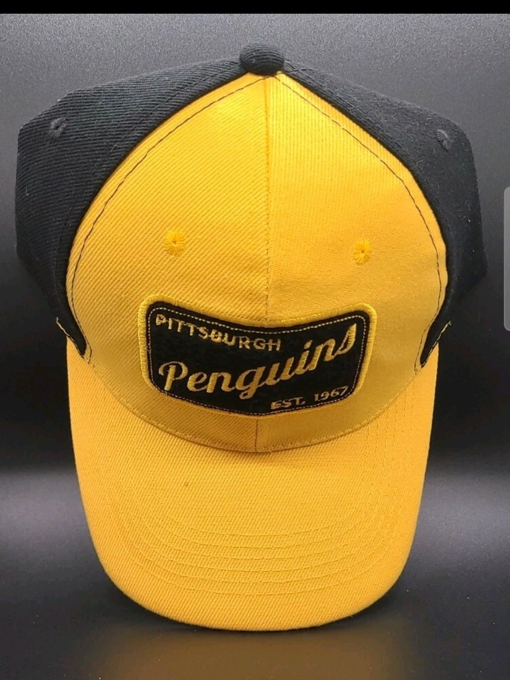 PITTSBURGH PENGUINS Snapback Yellow Adjustable Cap Black/Yellow